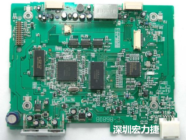 大面積PCB若電子元器件數(shù)量多、重量較重，板材強(qiáng)度不夠時容易產(chǎn)生PCB中央部凹陷問題。