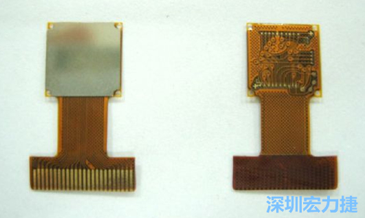 FPC可設(shè)計的電路復(fù)雜度與密度，比PCB遜色，但可適應(yīng)結(jié)構(gòu)的彈性結(jié)構(gòu)，成為電子產(chǎn)品設(shè)計重點。